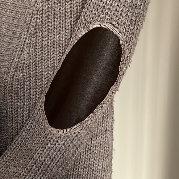 Women’s knitted cardigan - Picture 2 of 4